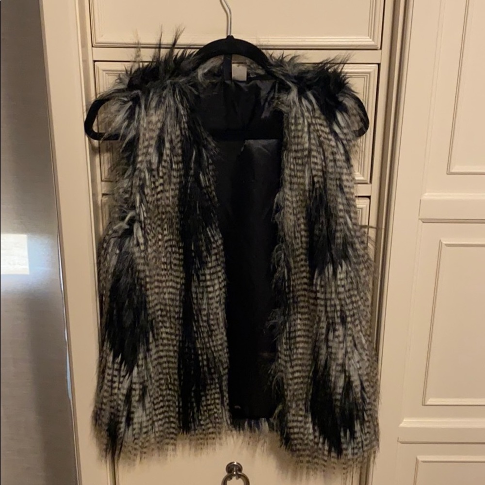 Faux fur vest